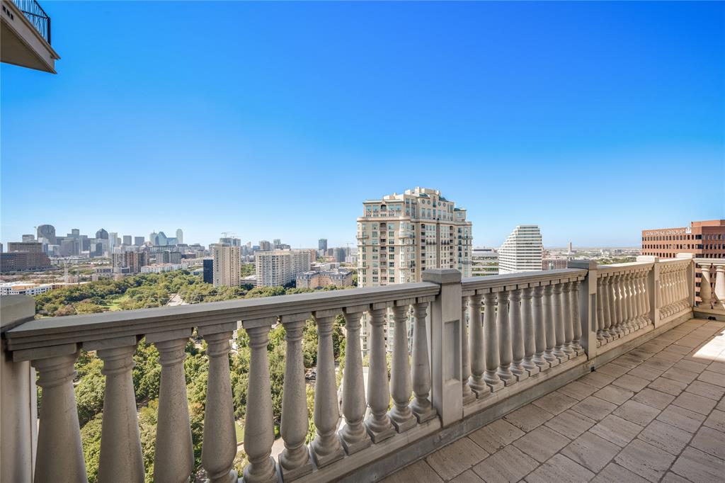 Vendome On Turtle Creek - Residential