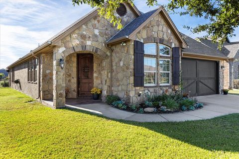 A home in Granbury