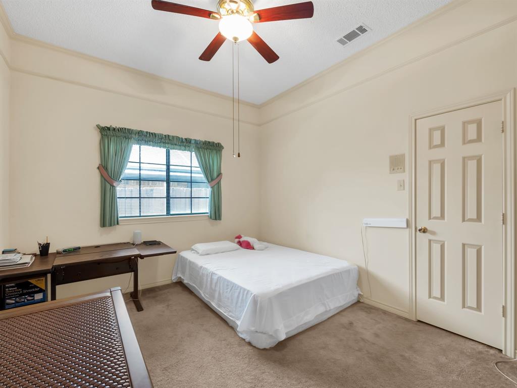 Woodbridge 03 - Residential