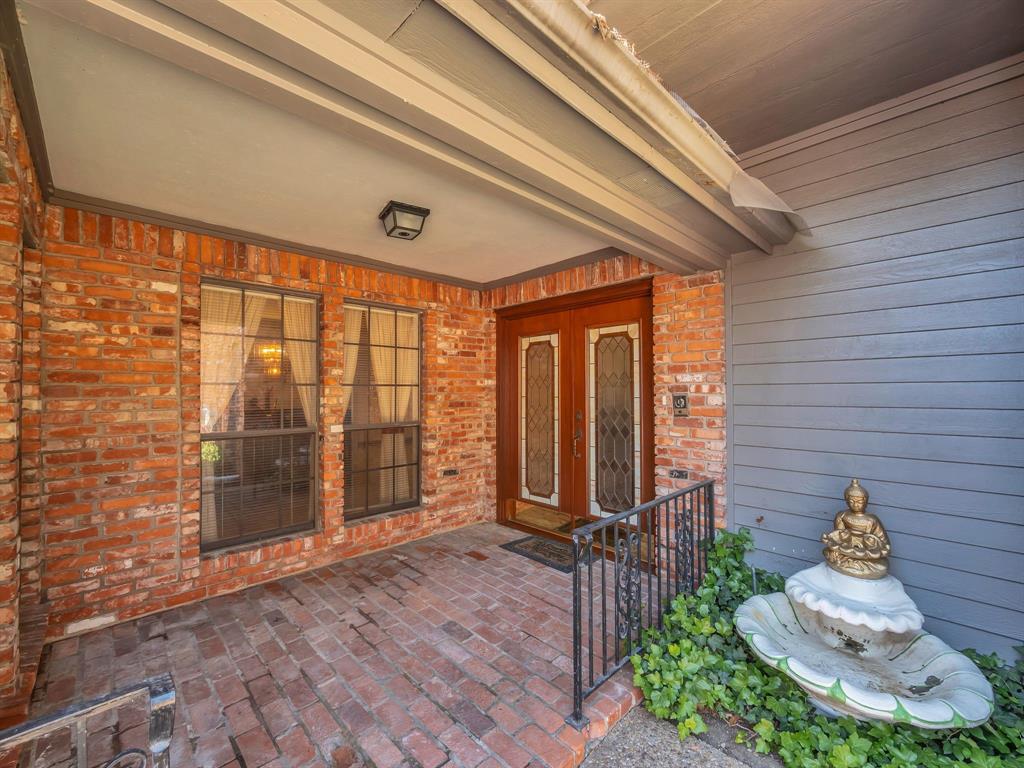 Woodbridge 03 - Residential