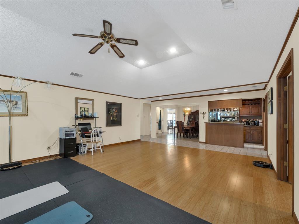 Woodbridge 03 - Residential