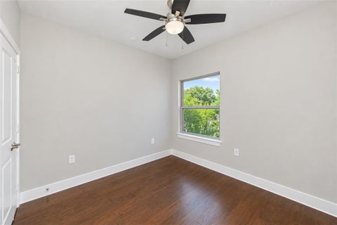 Tiny photo for 919 Birds Fort Trail, Arlington, TX 76005 (MLS # 21396294)