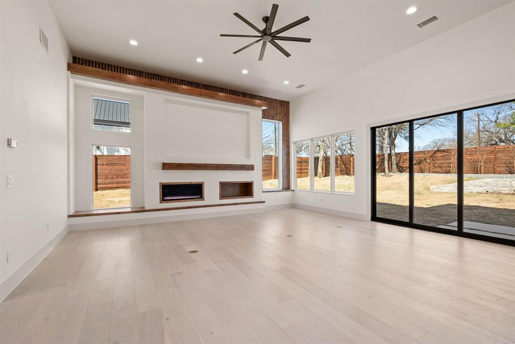 I G Belcher - Residential