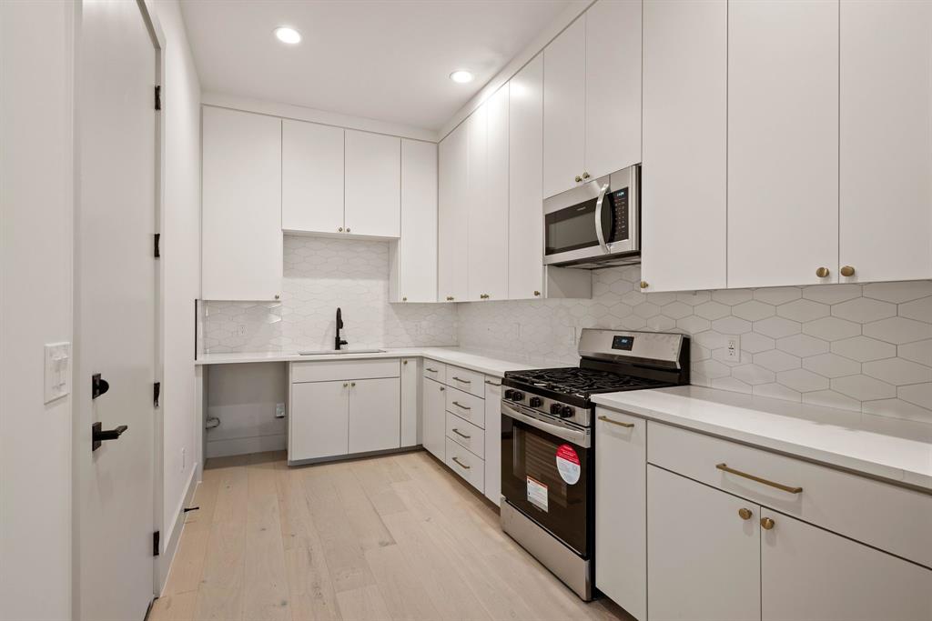 I G Belcher - Residential