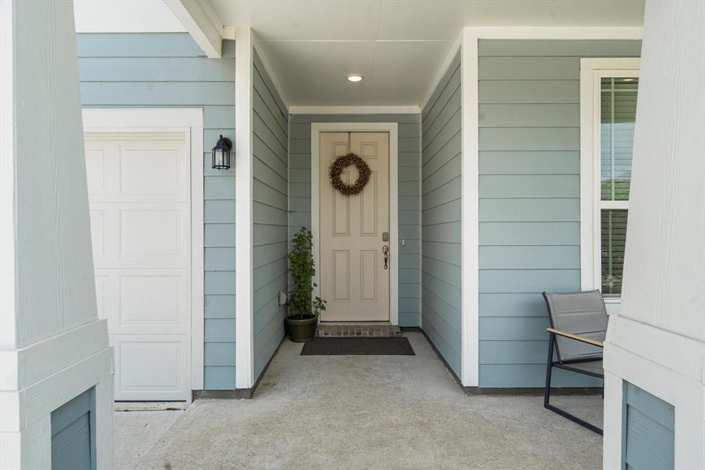 6122 Gully Grove Drive