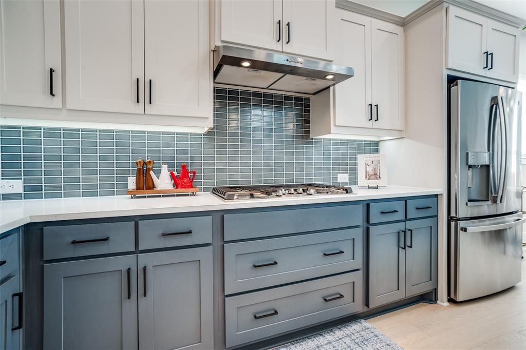 3413 Andromeda Drive