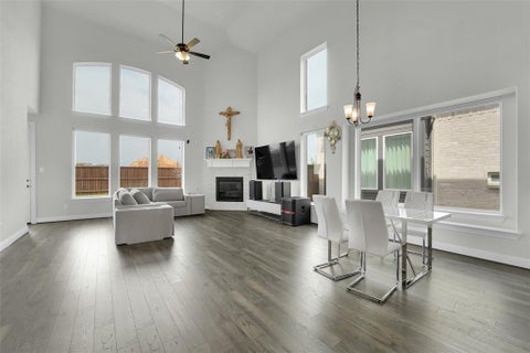 Tiny photo for 804 Meadow Holly Drive, Wylie, TX 75098 (MLS # 21396028)