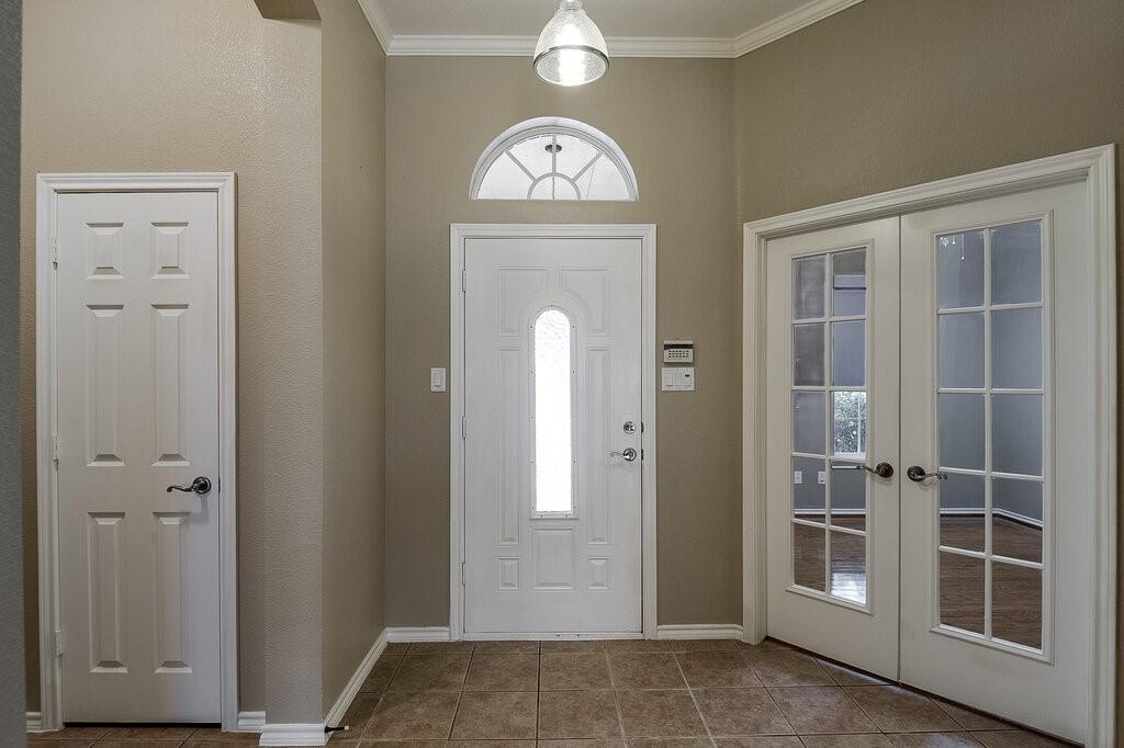 5201 La Bandera Trail