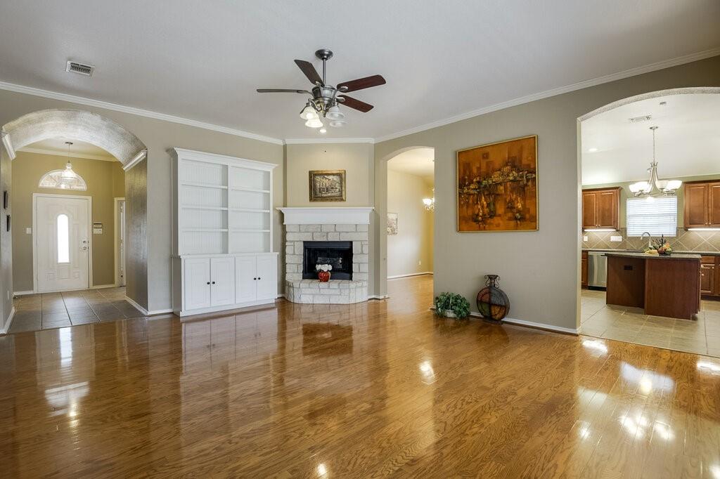 5201 La Bandera Trail