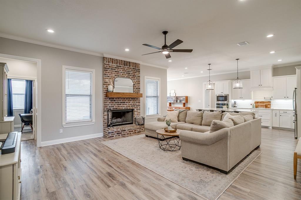 808 Gallant Fox Road