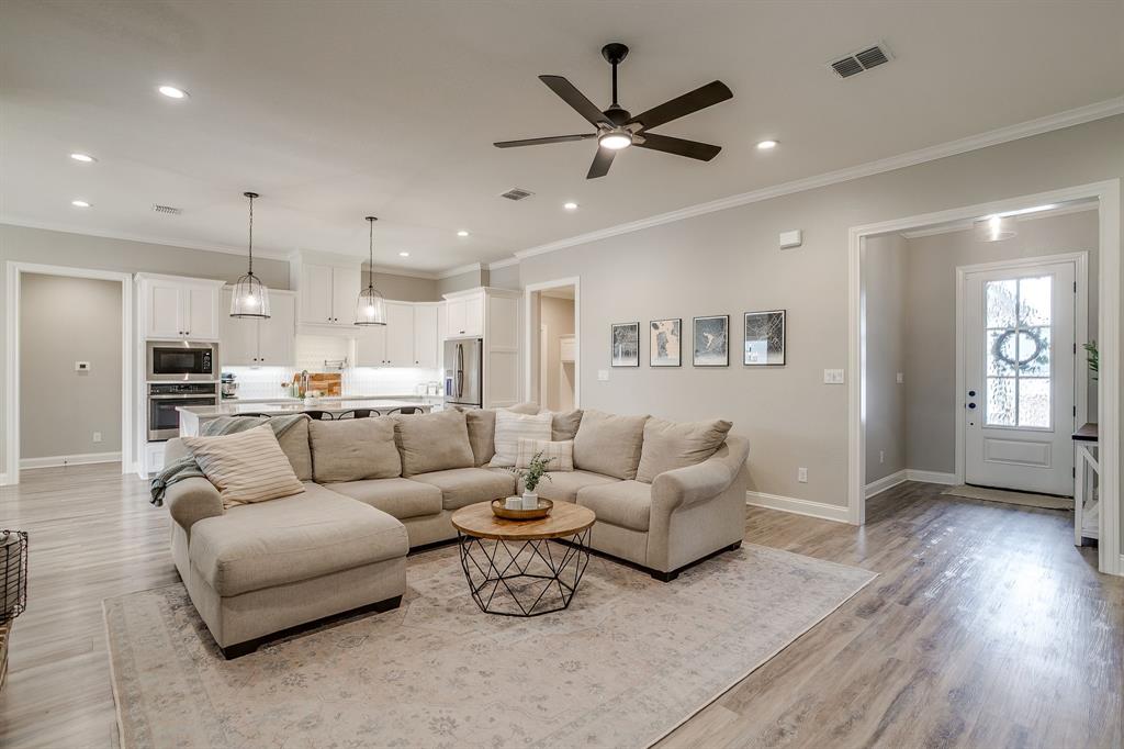 808 Gallant Fox Road