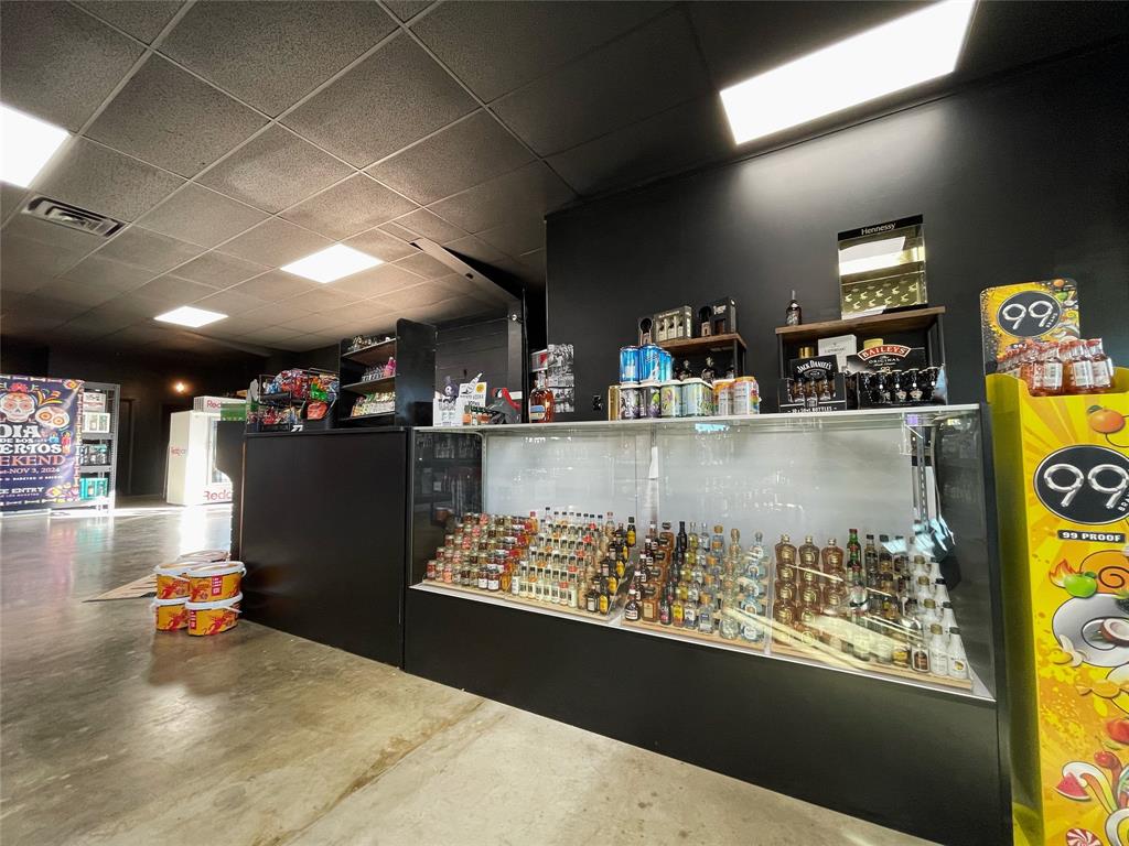 OTP DENISON - Commercial Lease