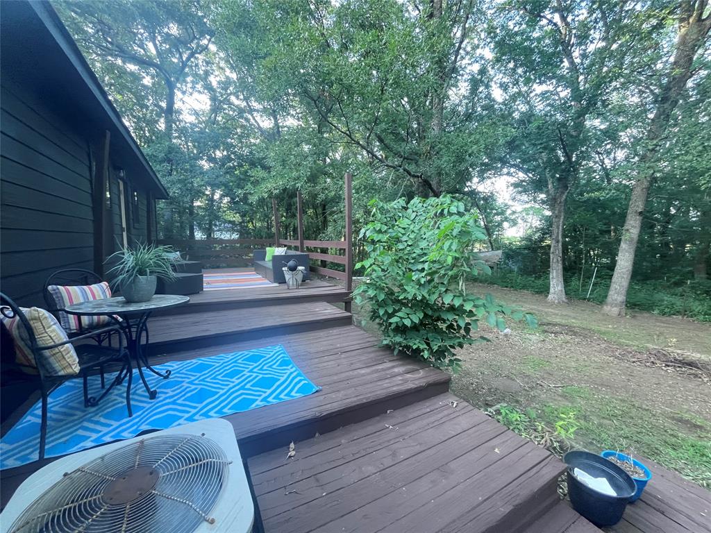 7899 Private Road 2576