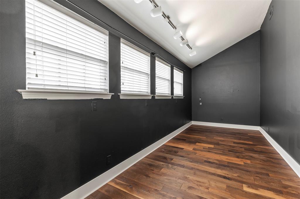 Laurel Creek Add Sec Three - Residential