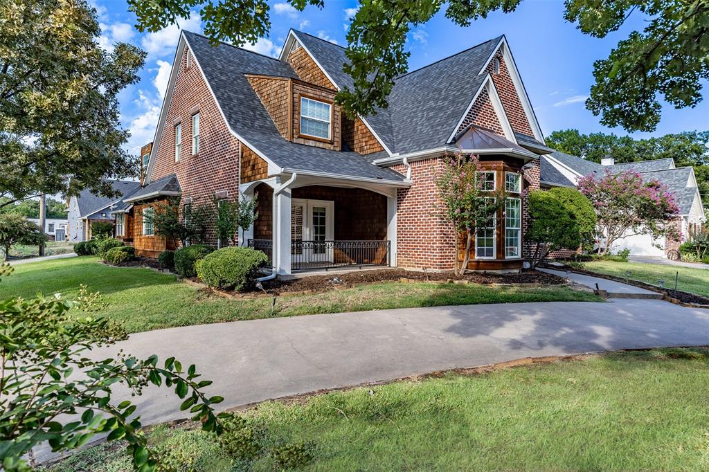 2511 Hidden Valley Trail