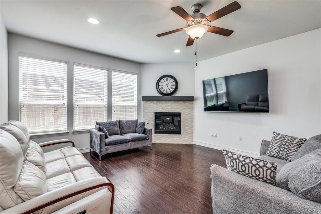 6509 Roaring Creek