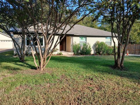 2386 Chart Dallas TX 75228