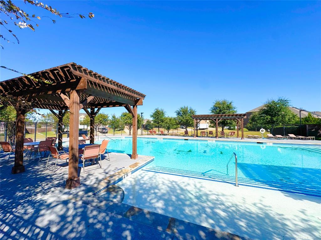 Lakeside at Heath - Residential Lease