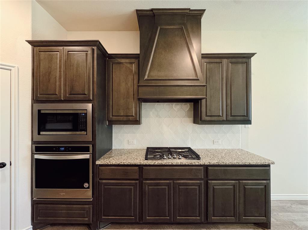 Lakeside at Heath - Residential Lease