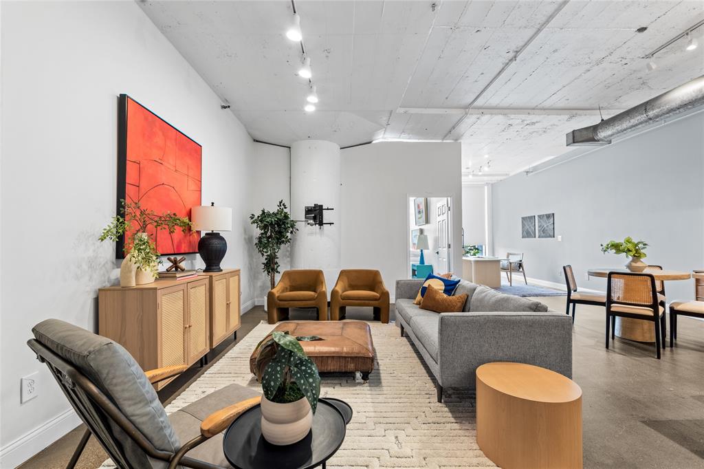 Soco Urban Loft Condo - Residential Lease