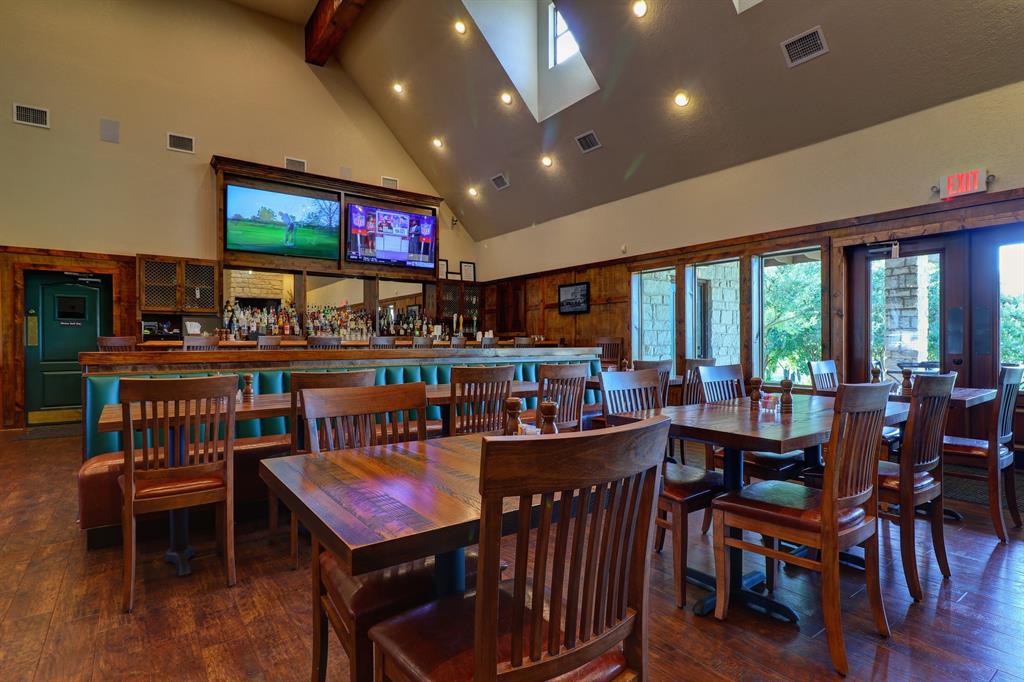 White Bluff #44 - Land