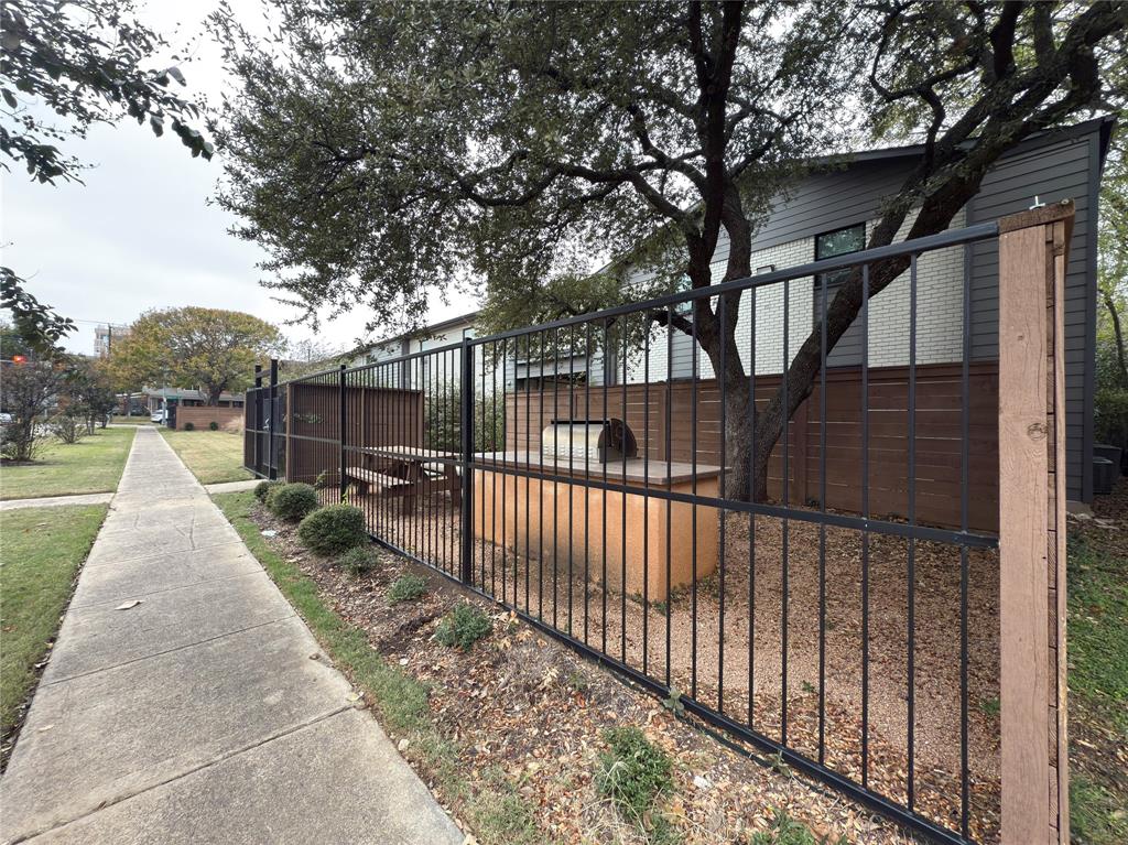 Chamberlain Arlington Heights 2nd - Residential Lease