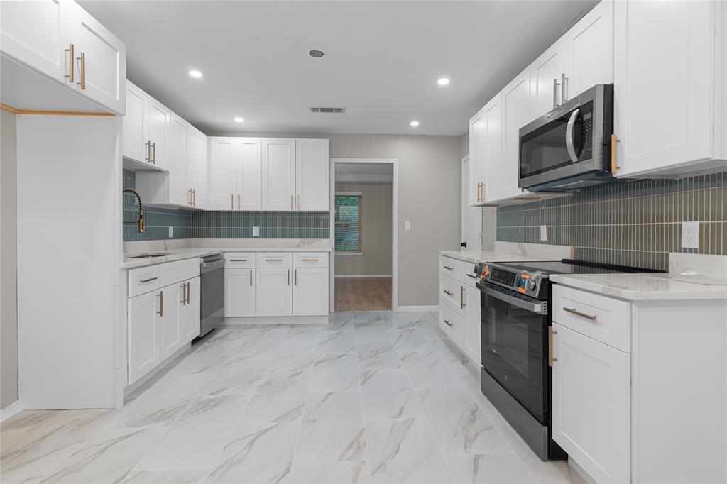 Trophy Club #11 - Residential