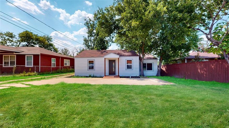 Fully updated in 2025! This 3-bed, 2-bath home features a new HVAC, water heater, plumbing, electrical, and drywall. Spacious layout with living room + TV room, plus an updated garage. Move-in ready and designed for modern living!