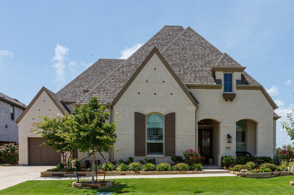 2327 Miranda Lane