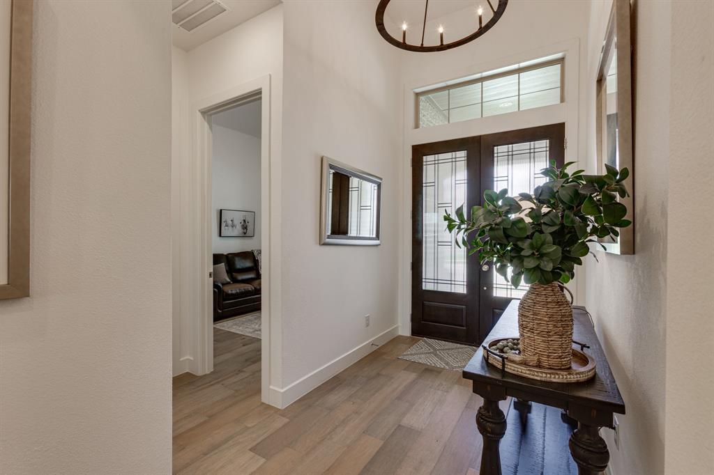2327 Miranda Lane