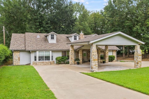 Tiny photo for 411 County Road 2127, Pittsburg, TX 75686 (MLS # 21396312)