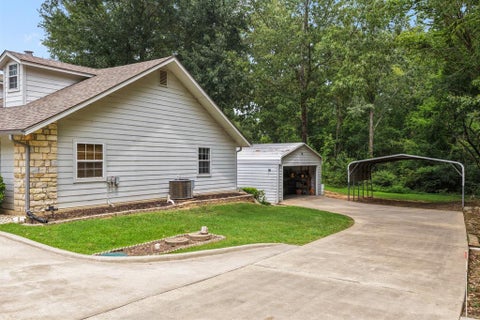 Tiny photo for 411 County Road 2127, Pittsburg, TX 75686 (MLS # 21396312)