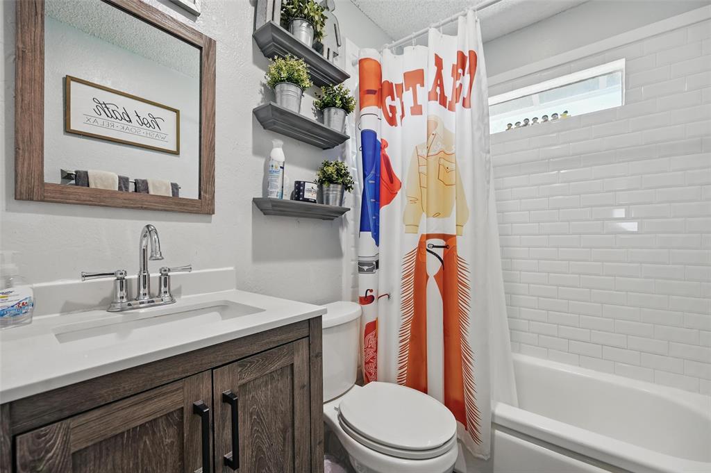 Chamberlain Arlington Heights 1st - Residential Lease