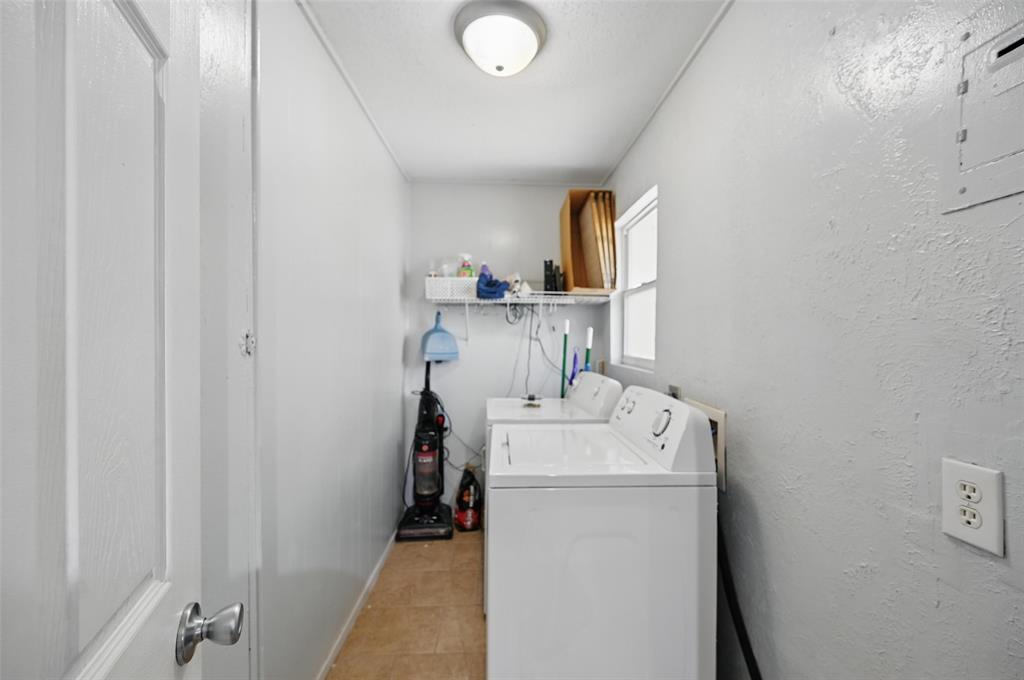 Chamberlain Arlington Heights 1st - Residential Lease