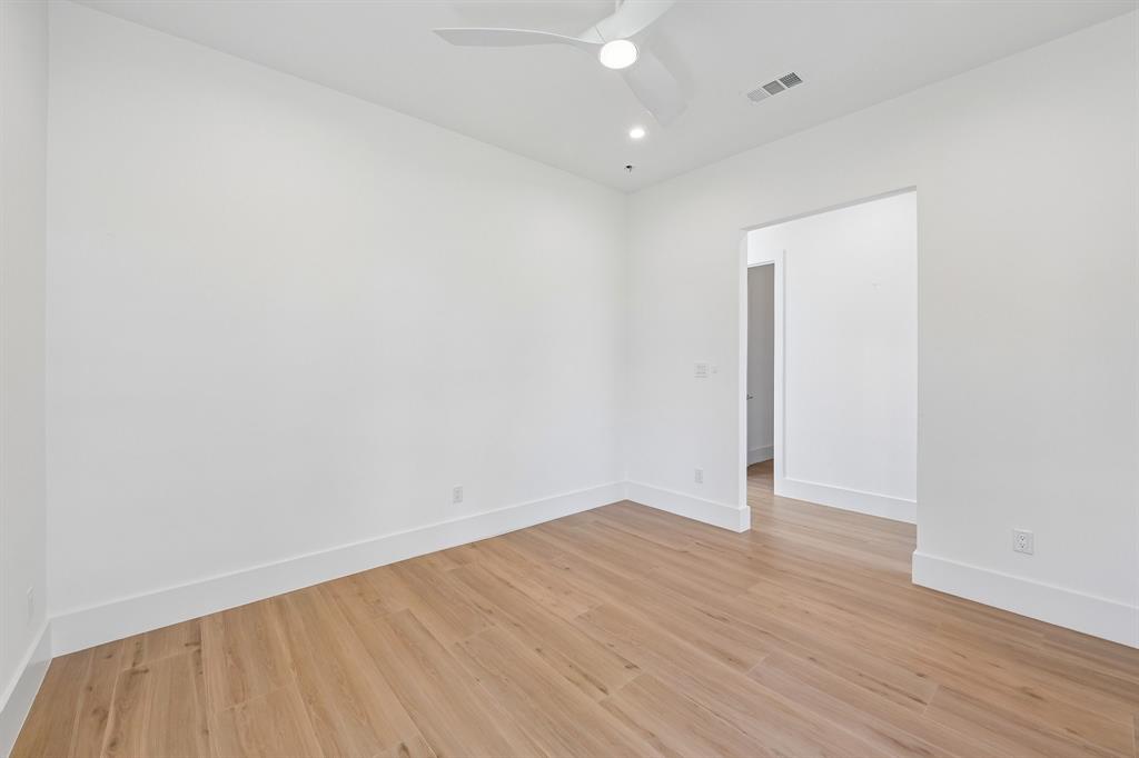 Randalls Plainview - Residential