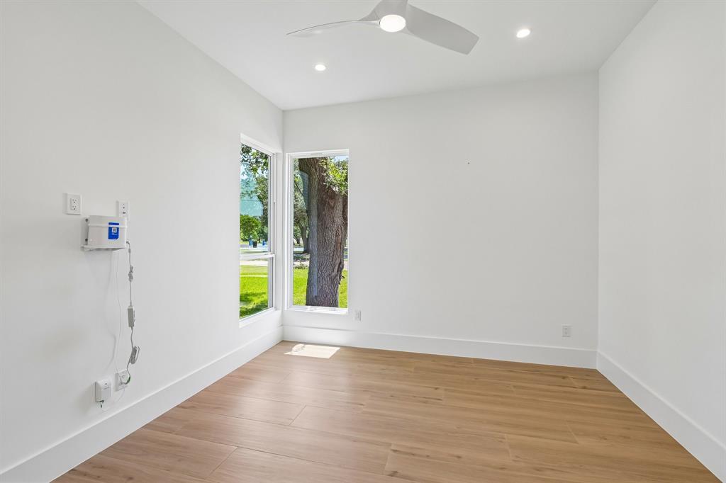 Randalls Plainview - Residential