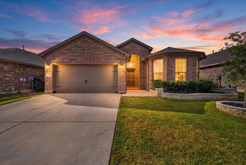 Photo of 1705 Chamaeleon Drive, Haslet, TX 76052 (MLS # 21385560)