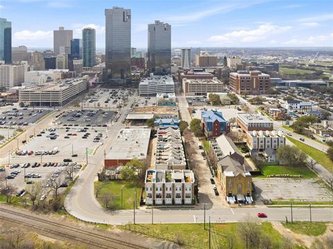 722 E 1st Street Fort Worth TX 76102