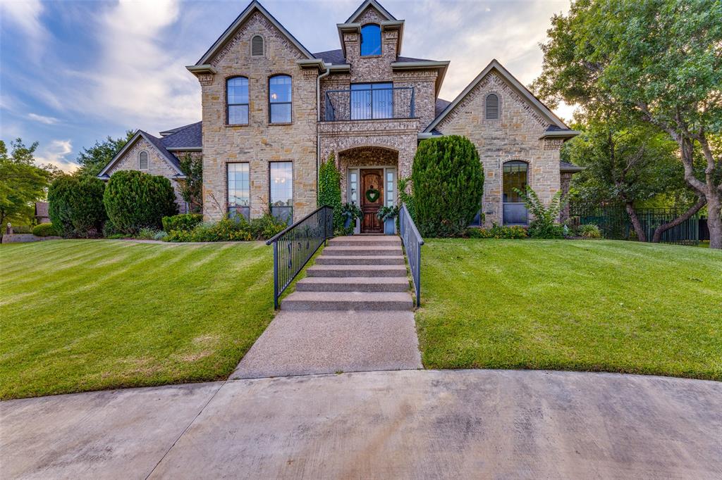 114 Southwest Drive
