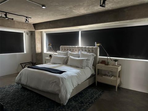 Tiny photo for 1999 McKinney Avenue #1402, Dallas, TX 75201 (MLS # 21006980)