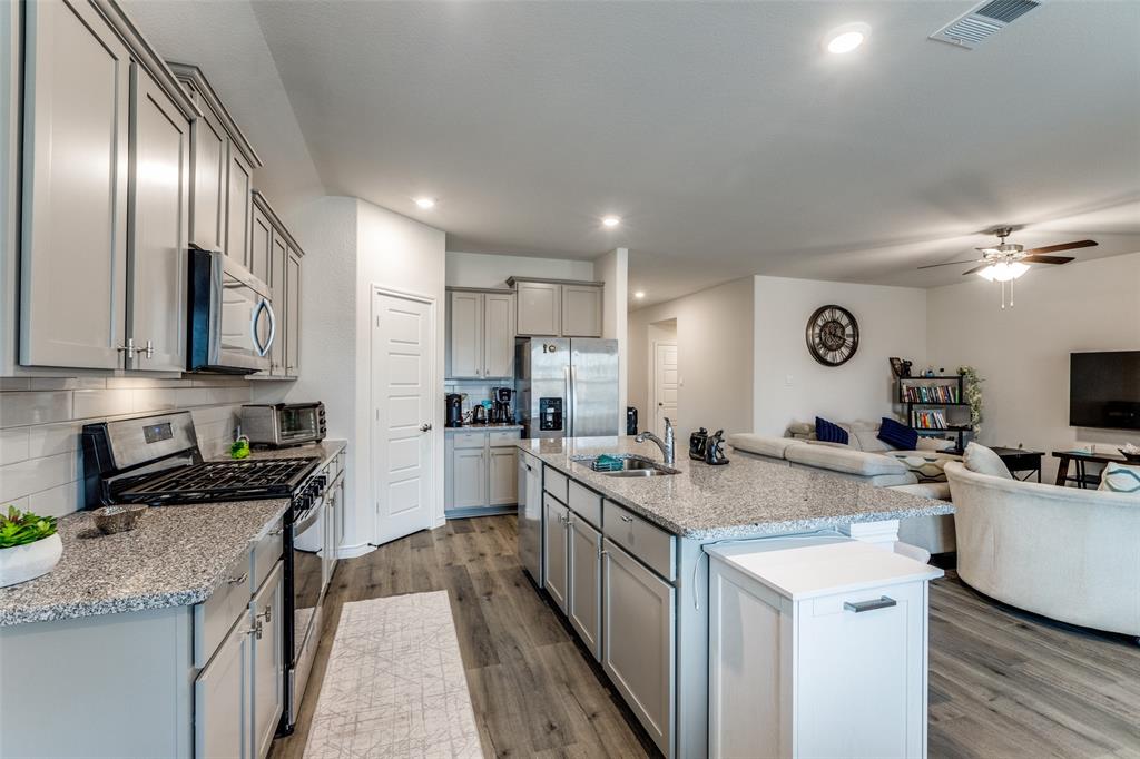 9809 Gooseneck Drive