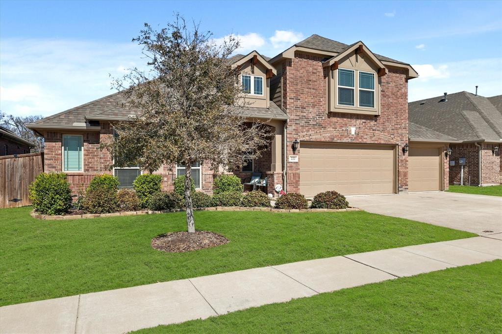 222 Oakcrest Drive