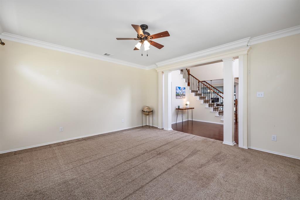 1727 Parkwood Drive