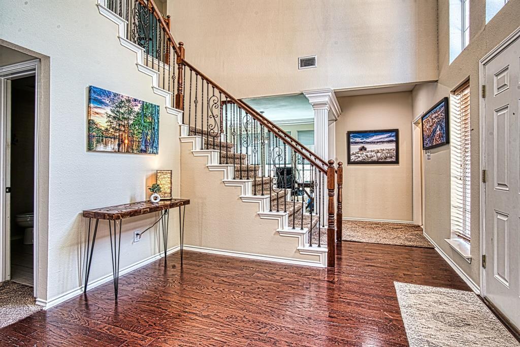1727 Parkwood Drive