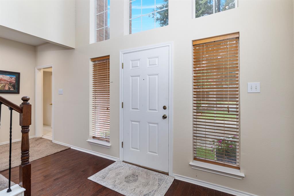 1727 Parkwood Drive