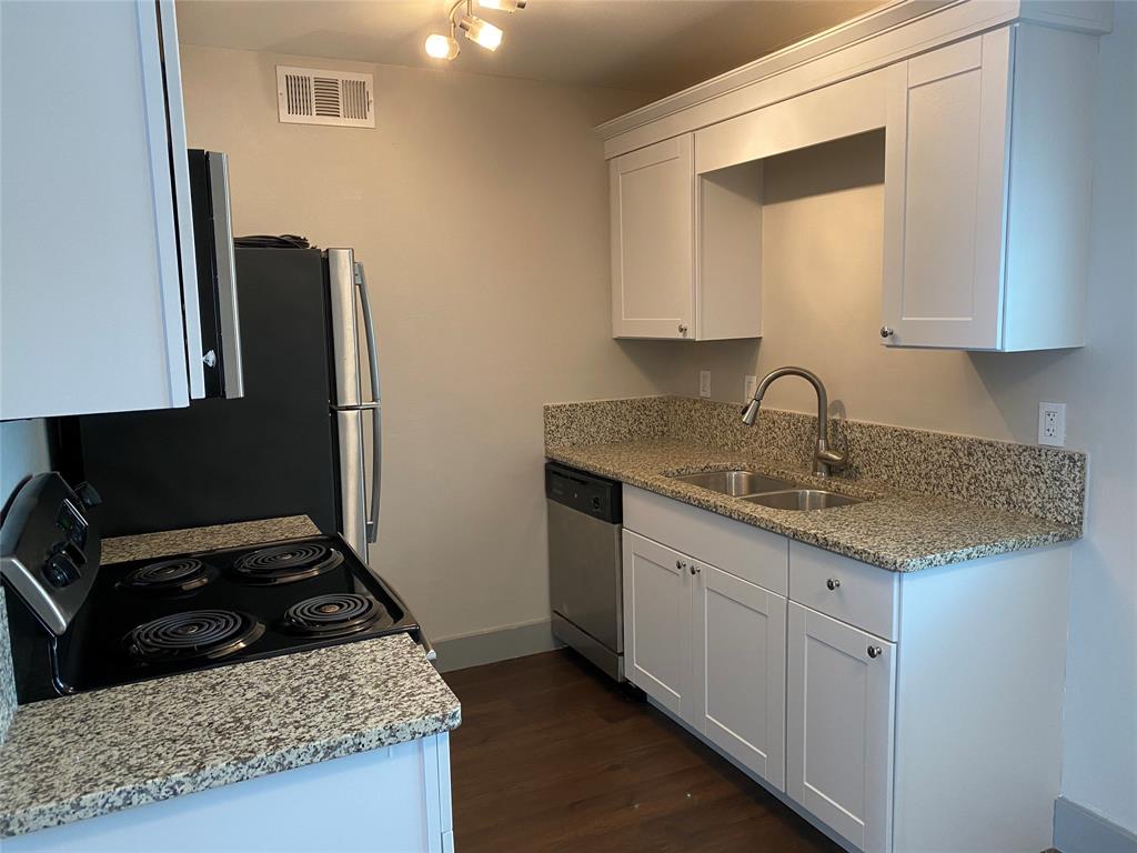 Boxtree Condo - Residential Lease