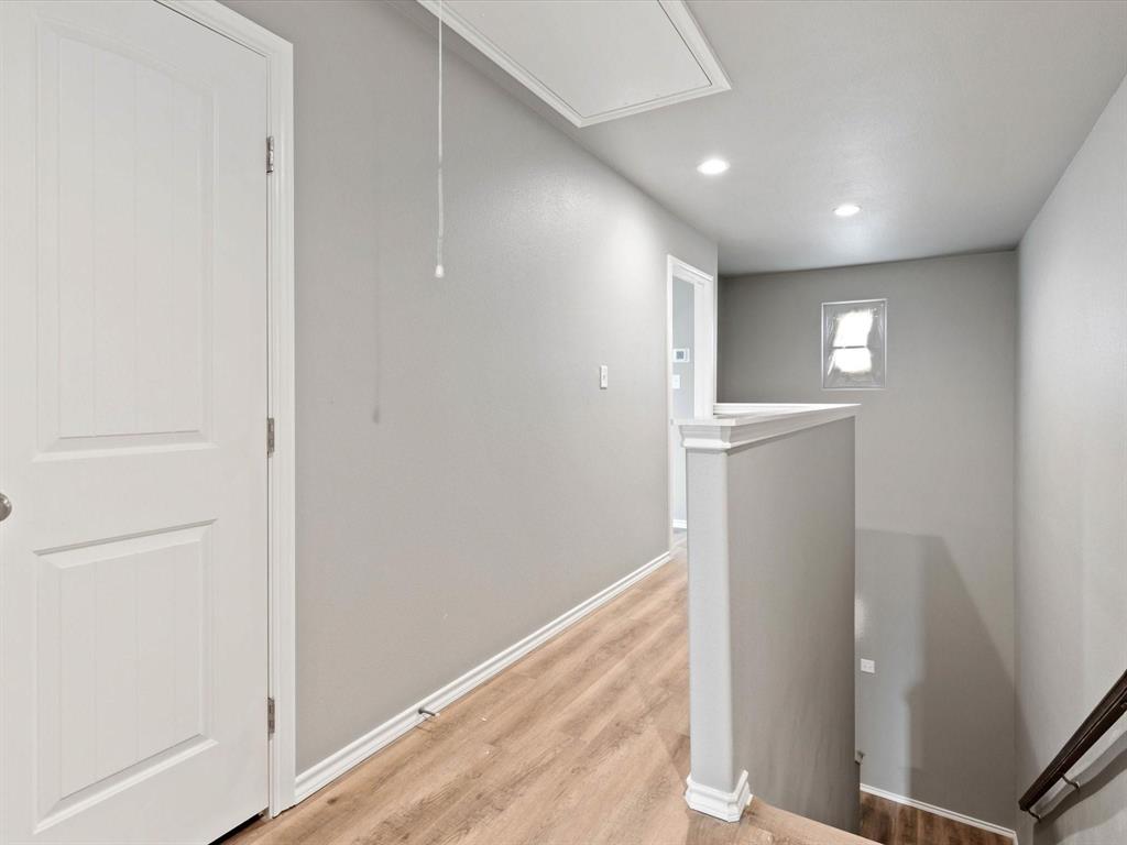 Main Place Ph II - Residential Lease