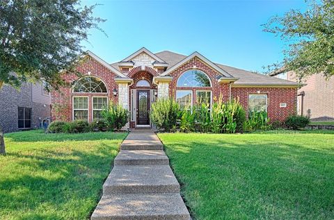 1812 River Run Drive DeSoto TX 75115