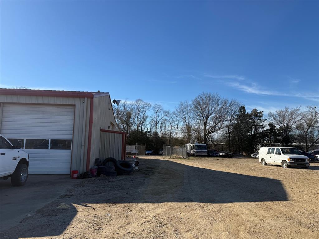 79 Bus Park - Commercial Sale