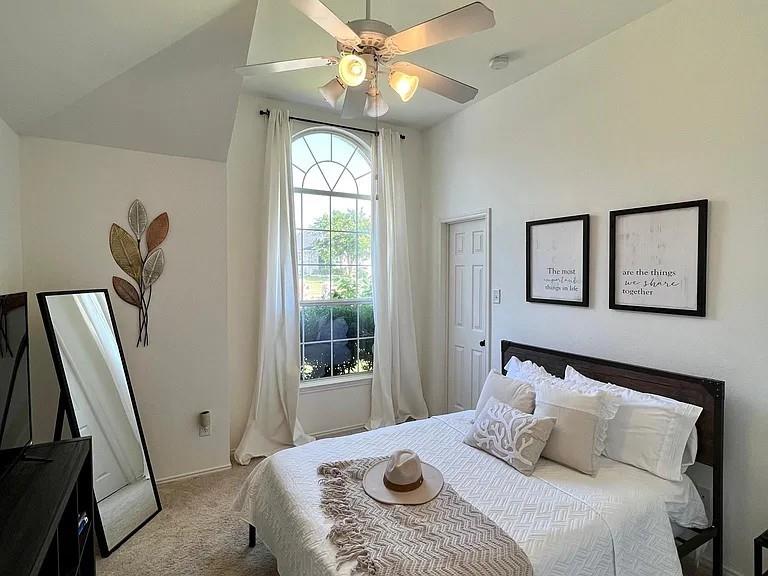 Mill Creek Crossing 02 - Residential Lease